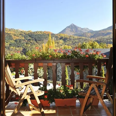 Chardin D'alto-apartamentos Chardins * Benasque